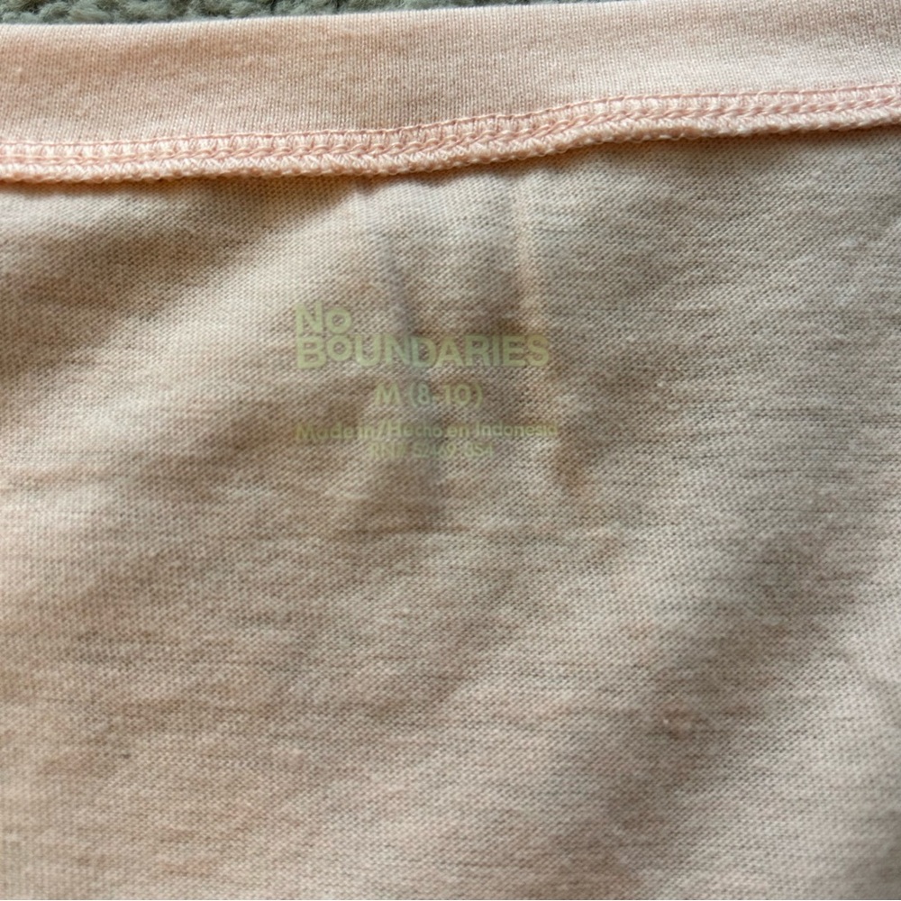 TWO Sz Medium No Boundaries scoop neck short sleeve tees - Picture 5 of 5